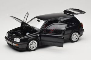 Volkswagen Golf Mk3 GTI Black Metallic Norev 1:18 188415 Metalli — kuva 2 / 8