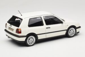 Volkswagen Golf Mk3 GTI Candy White Norev 1:18 188508 Metalli — kuva 3 / 8