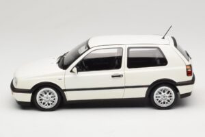 Volkswagen Golf Mk3 GTI Candy White Norev 1:18 188508 Metalli — kuva 4 / 8