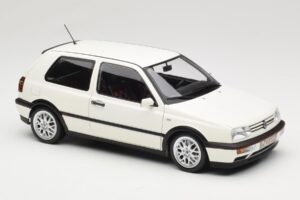 Volkswagen Golf Mk3 GTI Candy White Norev 1:18 188508 Metalli — kuva 6 / 8
