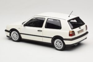 Volkswagen Golf Mk3 GTI Candy White Norev 1:18 188508 Metalli — kuva 7 / 8