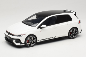 Volkswagen Golf Mk8 GTI Clubsport Pure White Otto 1:18 OT1221 Hartsi