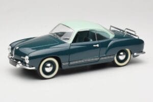 Volkswagen Karmann Ghia Sininen Solido 1:18 8061 Metalli