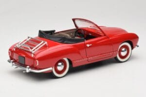 Volkswagen Karmann Ghia Cabriolet Punainen Solido 1:18 8058 Metalli — kuva 3 / 8