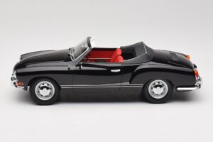 Volkswagen Karmann Ghia Avoauto Musta Minichamps 1:18 155054031 Metalli — kuva 3 / 6
