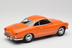 Volkswagen Karmann Ghia Oranssi Minichamps 1:18 155054020 Metalli — kuva 2 / 6