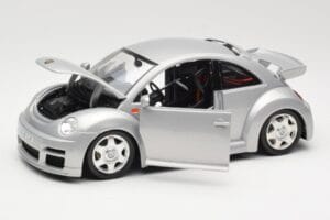 Volkswagen New Beetle RSi Hopea Bburago 1:18 3306 Metalli — kuva 2 / 8