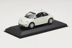 Volkswagen New Beetle Valkoinen Minichamps 1:43 430058005 Metalli — kuva 2 / 4