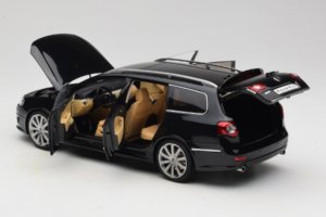 Volkswagen Passat B6 R36 Variant Musta NZG 1:18 KF044-4A Metalli — kuva 5 / 8