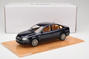 Volkswagen Passat W8 B5.5 Indigo Blue DNA 1:18 DNA000029 Metalli — kuva 6 / 6