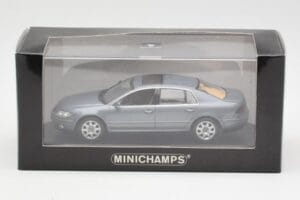 Volkswagen Phaeton 3D Harmaa Minichamps 1:43 3D0099300GPR7Q Metalli — kuva 4 / 4