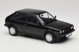 Volkswagen Polo II Coupe G40 Musta MCG 1:18 MCG18524 Metalli — kuva 4 / 6