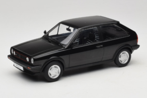 Volkswagen Polo II Coupe G40 Musta MCG 1:18 MCG18524 Metalli
