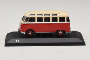 Volkswagen T1 Punainen Beige Minichamps 1:43 231099300Y3D Metalli