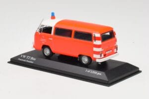 Volkswagen T2 Bus Palolaitos Frankfurt Minichamps 1:43 400053091 Metalli — kuva 3 / 4