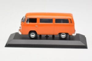 Volkswagen T2 Bus Oranssi Minichamps 1:43 400053000 Metalli