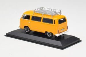 Volkswagen T2 Bus Keltainen Minichamps 1:43 400053002 Metalli — kuva 3 / 4