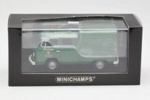 Volkswagen T2b Double Cab Flatbed Stadt Solberg Minichamps 1:43 400053261 Metalli — kuva 4 / 4