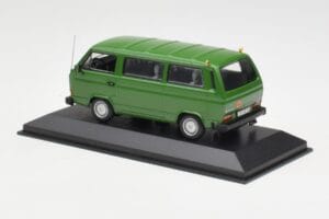 Volkswagen T3 Bus Vihreä Minichamps 1:43 400055000 Metalli — kuva 3 / 4