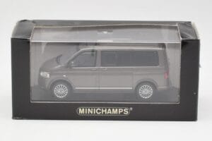 Volkswagen T5 Bus Bronze Metallic Minichamps 1:43 4039378412203 Metalli — kuva 4 / 4