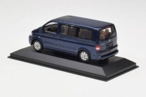Volkswagen T5 Bus Shadow Blue Minichamps 1:43 842902102 Metalli — kuva 3 / 4
