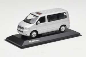 Volkswagen T5 Bus Hopea Minichamps 1:43 T5003 Metalli — kuva 2 / 4