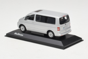 Volkswagen T5 Bus Hopea Minichamps 1:43 T5003 Metalli — kuva 3 / 4