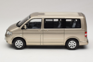Volkswagen T5 Multivan Beige Metallic Norev 1:18 188602 Metalli — kuva 3 / 8