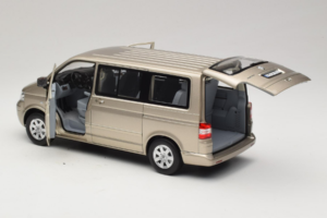 Volkswagen T5 Multivan Beige Metallic Norev 1:18 188602 Metalli — kuva 7 / 8