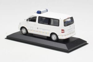 Volkswagen T5 Multivan Bundeswehr Ensihoitolääkäri Prototyyppi Minichamps 1:43 400052291-P1 Metalli — kuva 3 / 4