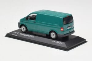 Volkswagen T5 Transporter Vihreä Minichamps 1:43 400052261 Metalli — kuva 3 / 4