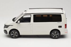 Volkswagen T6.1 California Ocean Candy White Otto 1:18 OT488 Hartsi — kuva 3 / 6