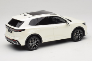 Volkswagen Tiguan R-Line Oryx White Pearl Otto 1:18 OT1219 Hartsi — kuva 2 / 6