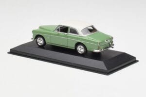 Volvo 121 Amazon Vaaleanvihreä & Valkoinen Minichamps 1:43 430171005 Metalli — kuva 3 / 4