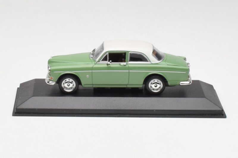 Volvo 121 Amazon Vaaleanvihreä & Valkoinen Minichamps 1:43 430171005 Metalli