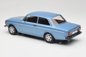 Volvo 142 Vaaleansininen MCG 1:18 MCG18444 Metalli — kuva 5 / 6