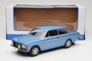 Volvo 142 Vaaleansininen MCG 1:18 MCG18444 Metalli — kuva 6 / 6