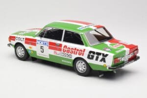 Volvo 142 #5 H. Mikkola / E. Rautanen Rally 1000 Lakes 1973 MCG 1:18 MCG18529R Metalli — kuva 5 / 6