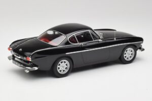 Volvo 1800S Musta Norev 1:18 188703 Metalli — kuva 2 / 6