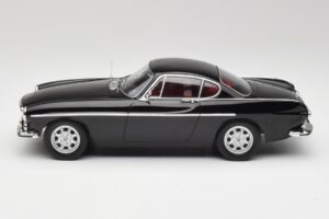 Volvo 1800S Musta Norev 1:18 188703 Metalli — kuva 3 / 6
