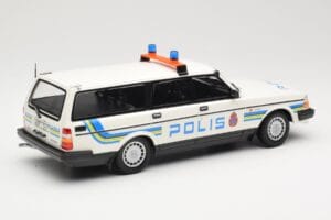 Volvo 240 GL Farmari Polis Sweden Minichamps 1:18 155171480 Metalli — kuva 2 / 6
