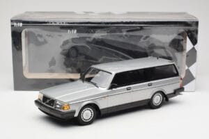 Volvo 240 GL Estate Hopea Minichamps 1:18 155171416 Metalli — kuva 6 / 6