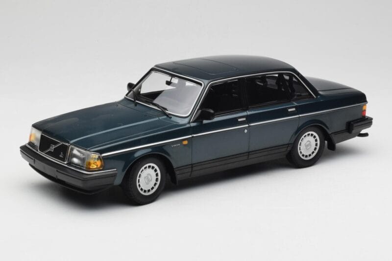 Volvo 240 GL Petrol Metallic Minichamps 1:18 155171407 Metalli