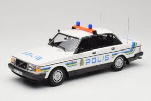 Volvo 240 GL Polis Sweden Minichamps 1:18 155171490 Metalli