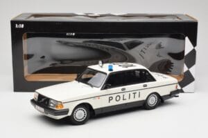 Volvo 240 GL Politi Denmark Minichamps 1:18 155171495 Metalli — kuva 6 / 6