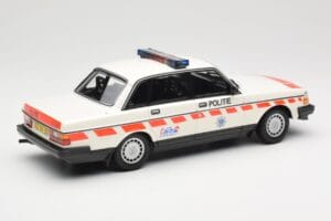 Volvo 240 GL Politie Netherlands Minichamps 1:18 155171498 Metalli — kuva 2 / 6
