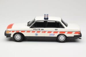 Volvo 240 GL Politie Netherlands Minichamps 1:18 155171498 Metalli — kuva 3 / 6