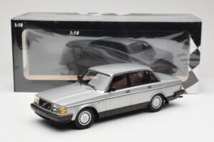 Volvo 240 GL Hopea Minichamps 1:18 155171408 Metalli — kuva 6 / 6