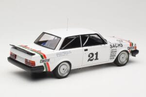 Volvo 240 Turbo #21 P. Stureson DTM Winner Wunstorf 1985 AUTOart 1:18 88592 Metalli — kuva 3 / 8
