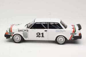 Volvo 240 Turbo #21 P. Stureson DTM Winner Wunstorf 1985 AUTOart 1:18 88592 Metalli — kuva 4 / 8